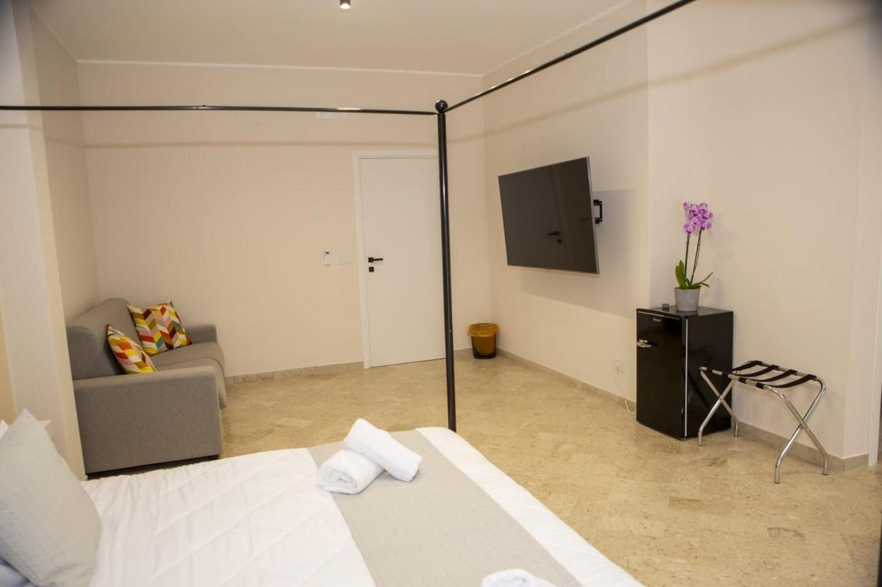 Quinto Apartments Bari Eksteriør billede